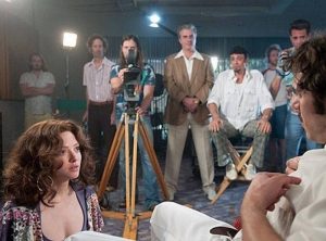 Cena do filme "Lovelace" lançado em 2013 mostrando como eram os sets de filmagem na época. Divulgação